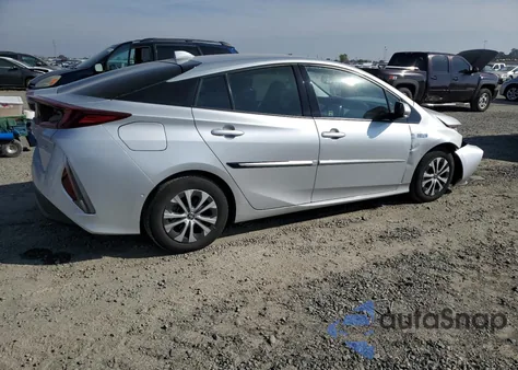 2020 Toyota Prius Prime Le from USA, damaged, VIN JTDKARFP4L3128503